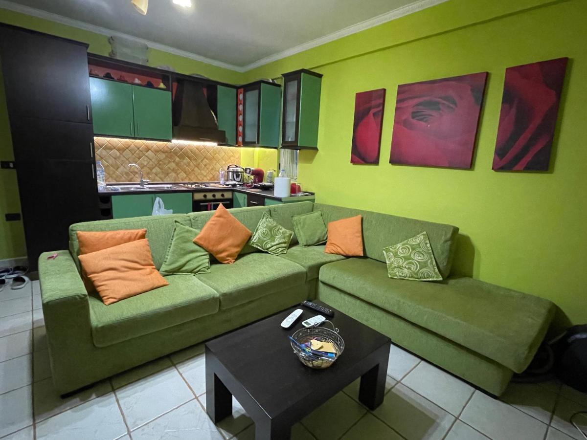 Modern Comfy Apartment With Balcony Durrës Buitenkant foto